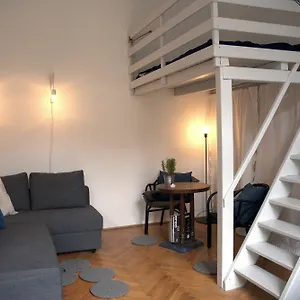 K7-3 Kazinczy Budapest