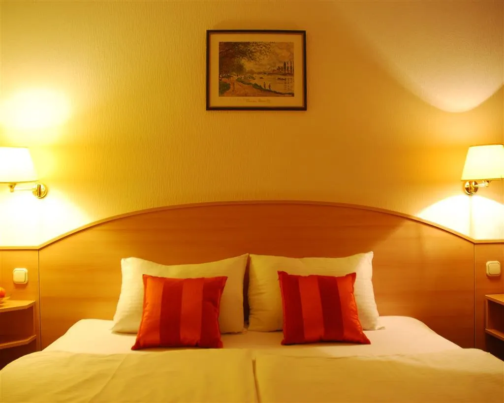 Hotel Orion Várkert Budapest 3*,