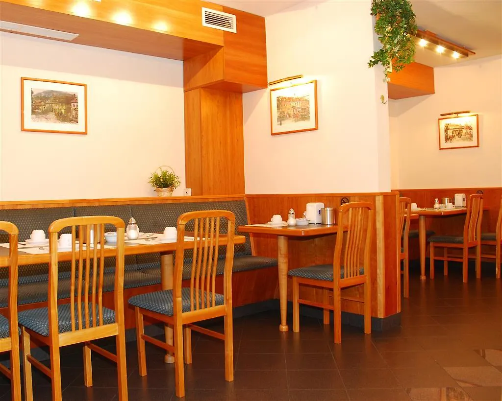 Hotel Orion Varkert Budapeşte